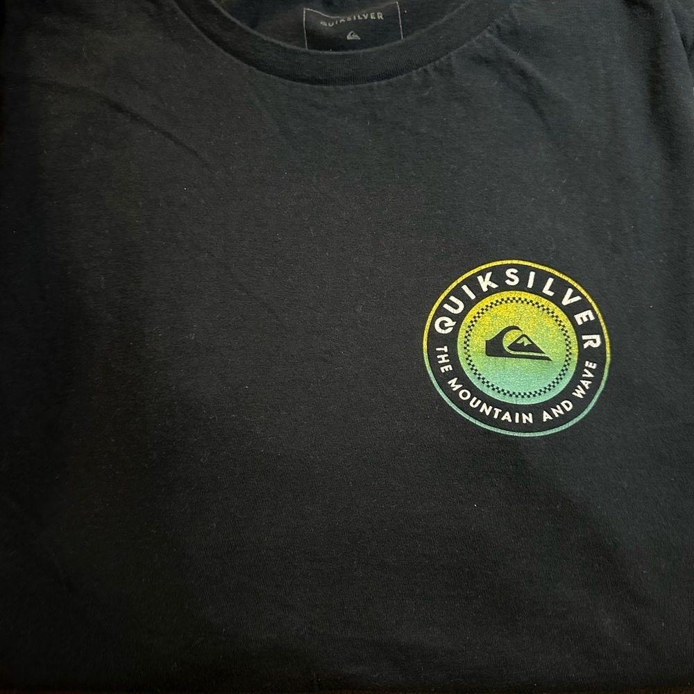 Quiksilver Black T-Shirt with Logo